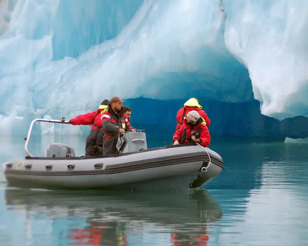 Jökulsárlón glacier lagoon Zodiac Tour