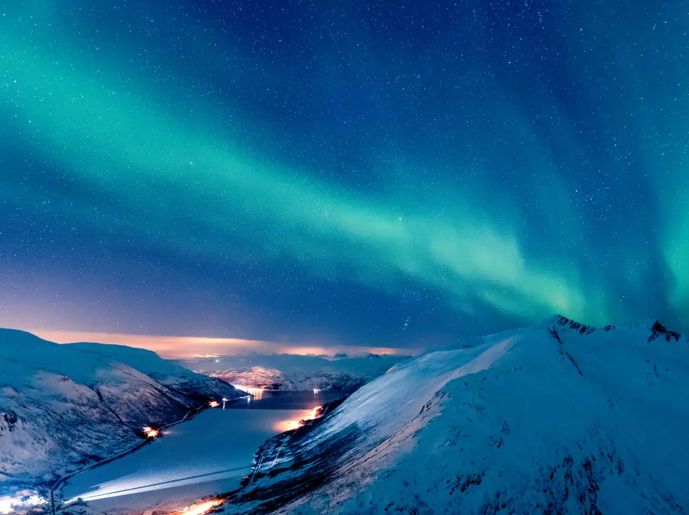 6 Best Places To See The Northern Lights Let's Talk Geography