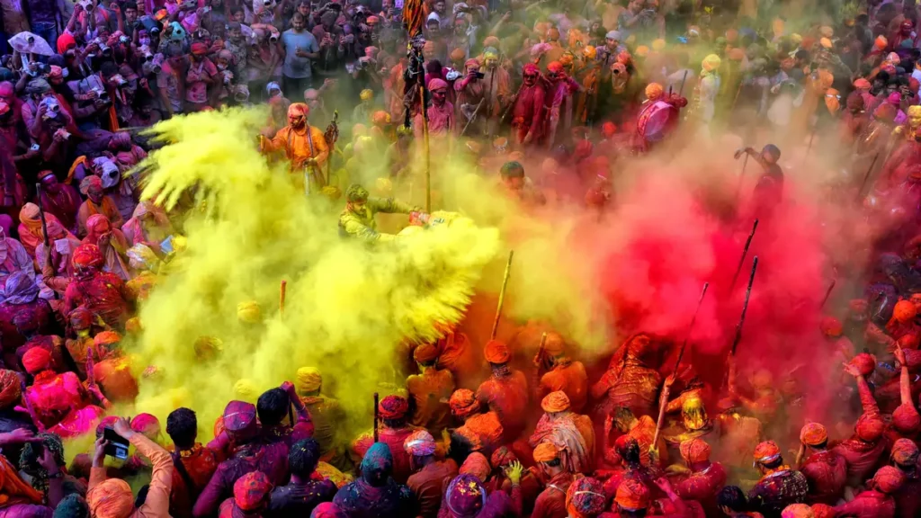 Biggest Festivals in the World - Holi festival