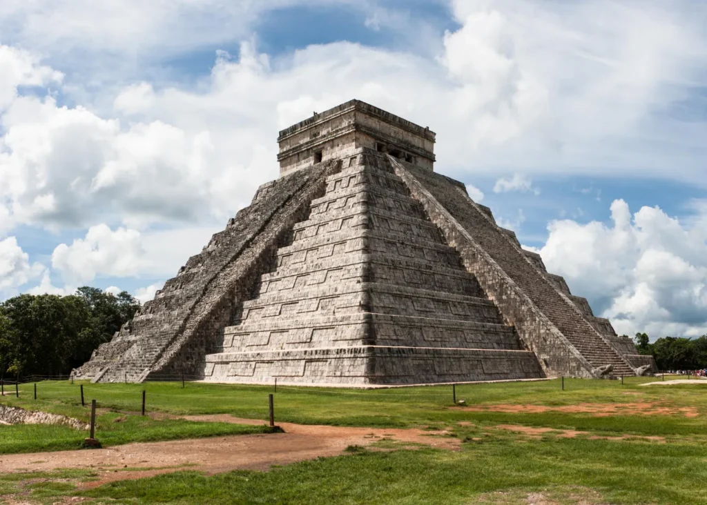 Pyramid of Chichén Itzá