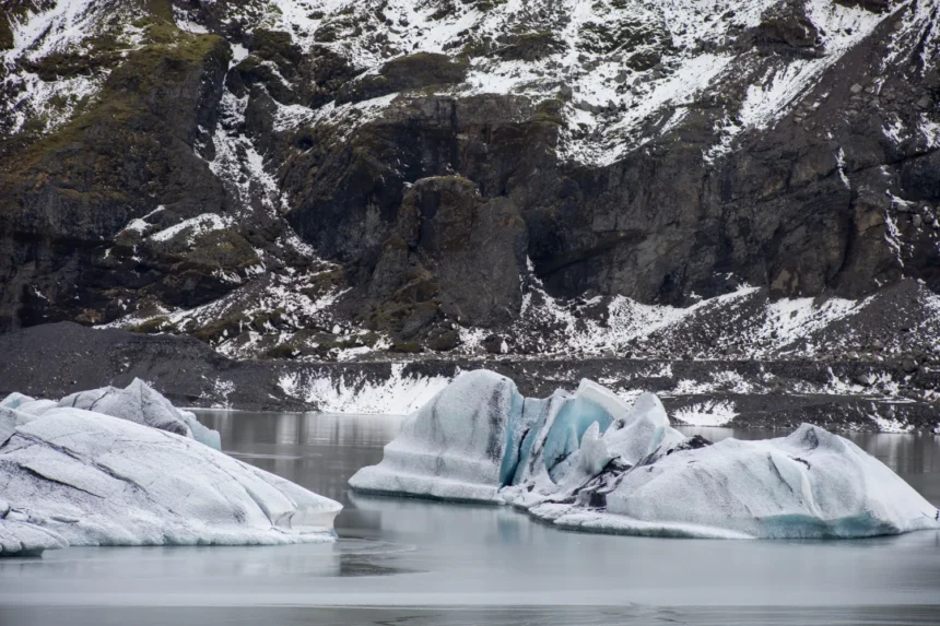 Okjokull the first dead glacier