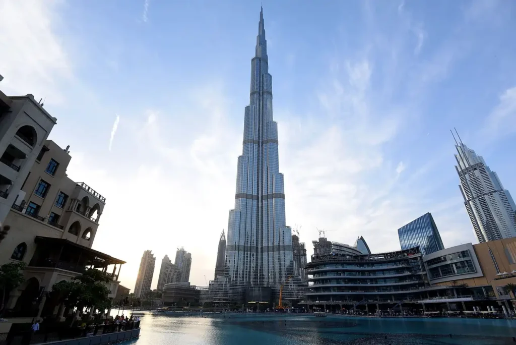 The 6 Tallest Buildings in the World — Stunning Engineering Feats That Changed Everything 2 6 Tallest Buildings in the World